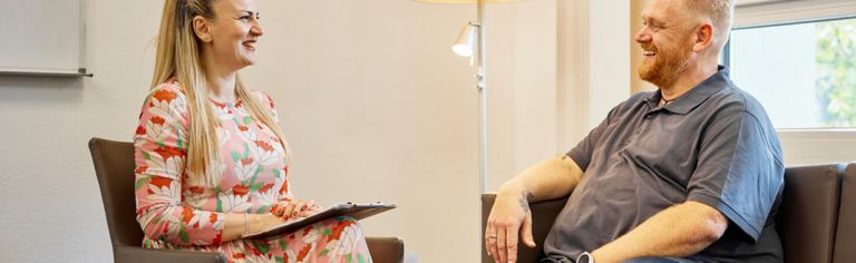 Auch Gespräche mit unserer Psychologin sind wichtig beim Abnehmen